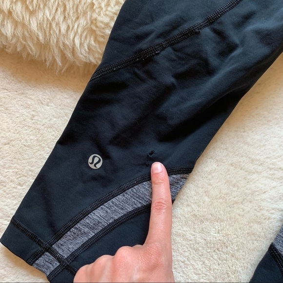 Lululemon Run Inspire Crop II Black/Grey/Blue 6 - Picture 6 of 7